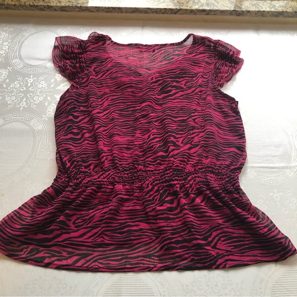 Max Azria Miley Cyrus Women’s Size XL Sheer Pink Zebra Blouse Stretched Waist - Picture 14 of 16